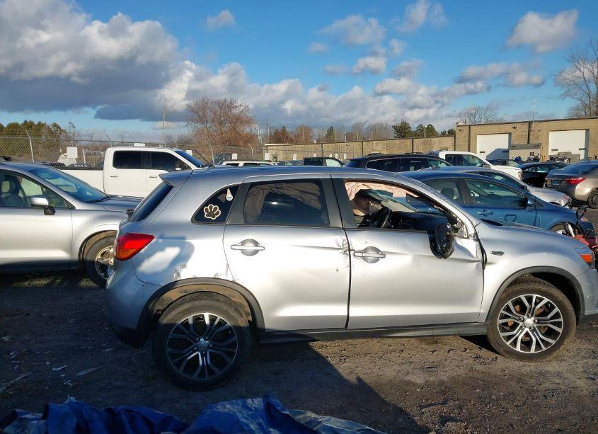 Photo 14 of 2016 Mitsubishi Outlander SPORT (VIN JA4AR3AW1GZ052459)