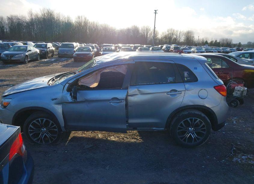 Photo 15 of 2016 Mitsubishi Outlander SPORT (VIN JA4AR3AW1GZ052459)