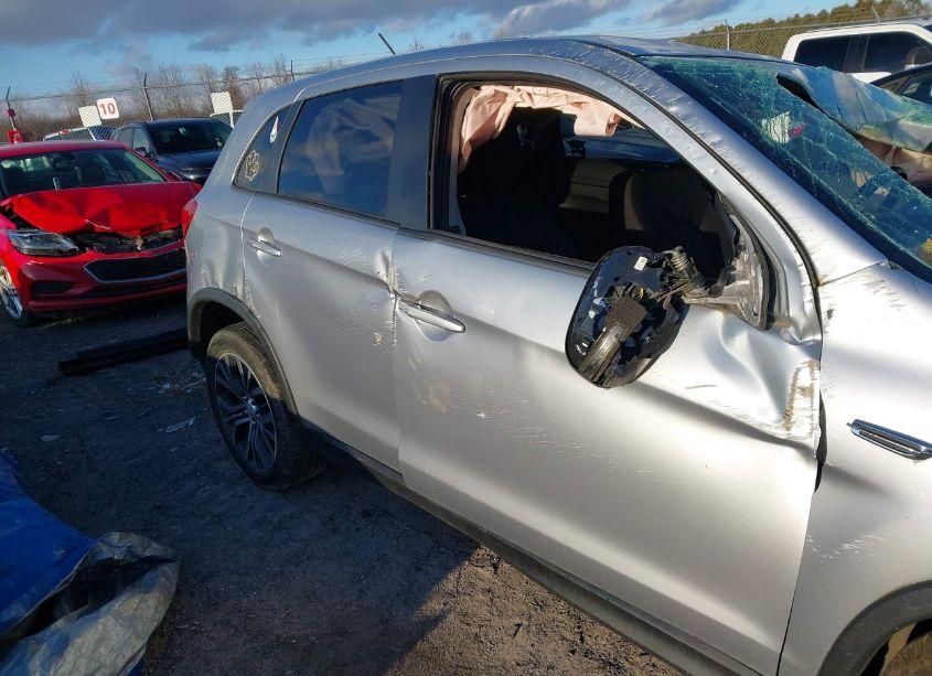 Photo 21 of 2016 Mitsubishi Outlander SPORT (VIN JA4AR3AW1GZ052459)