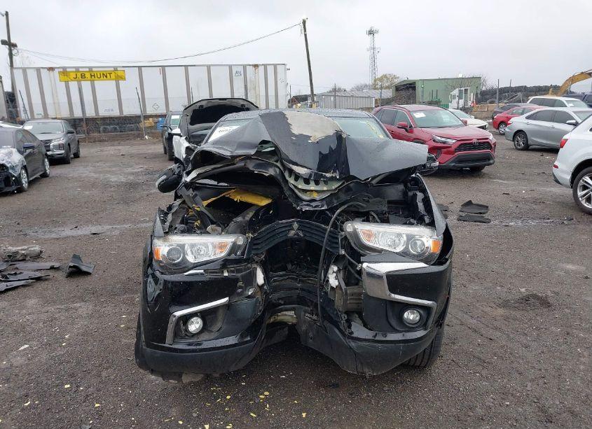 Photo 6 of 2017 Mitsubishi Outlander SPORT 2.4 SE (VIN JA4AR3AW1HZ022704)