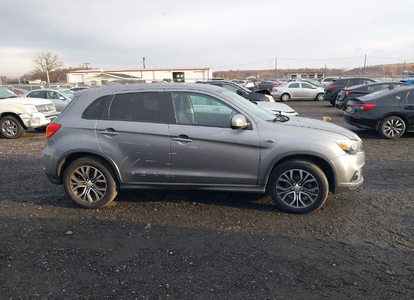 Photo 13 of 2018 Mitsubishi Outlander SPORT 2.4 SE (VIN JA4AR3AW2JU001749)