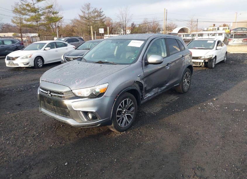 Photo 2 of 2018 Mitsubishi Outlander SPORT 2.4 SE (VIN JA4AR3AW2JU001749)
