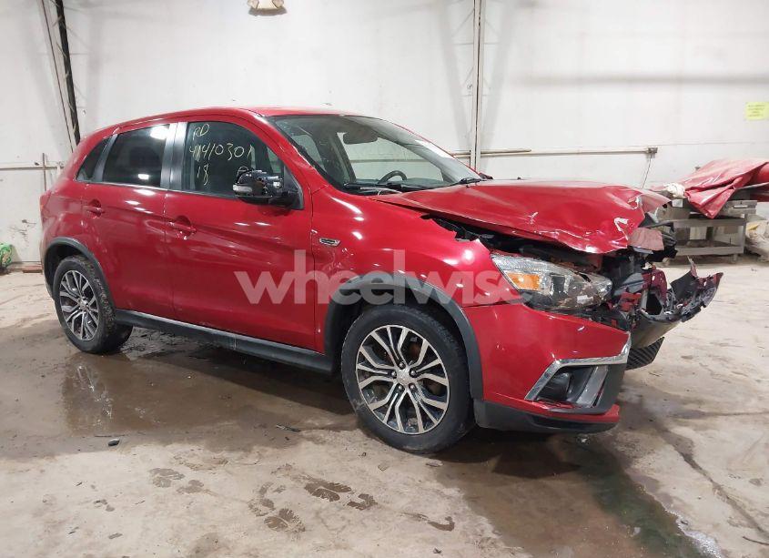 2018 Mitsubishi Outlander SPORT 2.4 SE (VIN JA4AR3AW2JZ033877) main photo