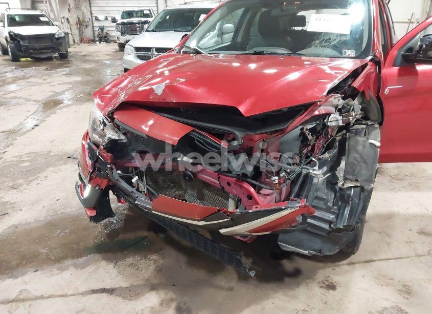Photo 6 of 2018 Mitsubishi Outlander SPORT 2.4 SE (VIN JA4AR3AW2JZ033877)