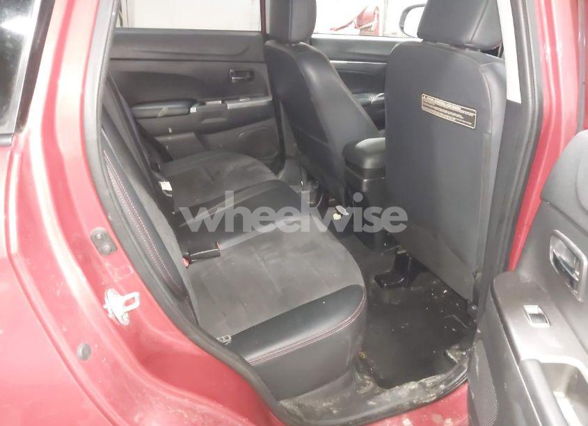Photo 8 of 2018 Mitsubishi Outlander SPORT 2.4 SE (VIN JA4AR3AW2JZ033877)