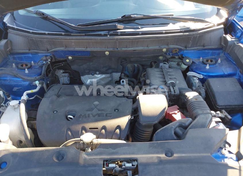 Photo 10 of 2018 Mitsubishi Outlander SPORT 2.4 SE (VIN JA4AR3AW2JZ034012)