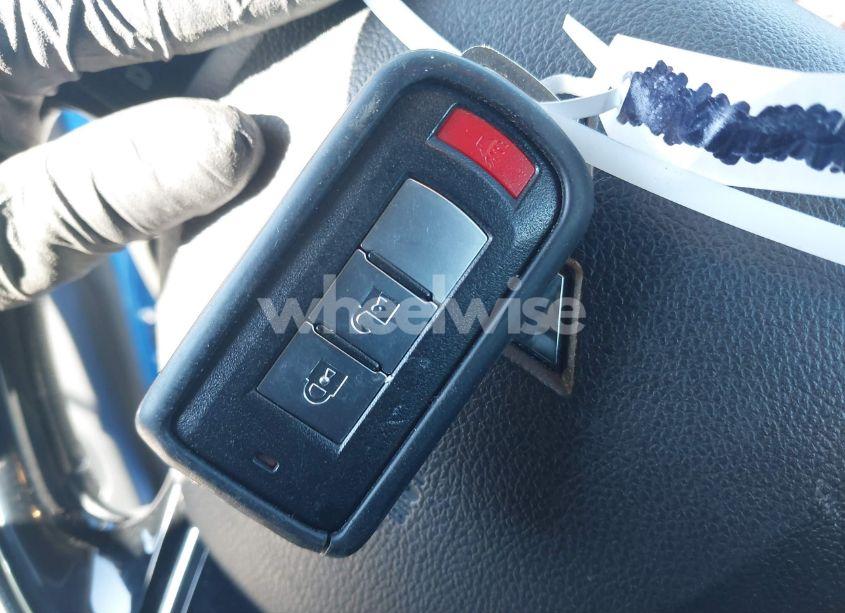 Photo 11 of 2018 Mitsubishi Outlander SPORT 2.4 SE (VIN JA4AR3AW2JZ034012)