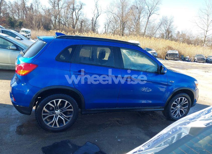 Photo 13 of 2018 Mitsubishi Outlander SPORT 2.4 SE (VIN JA4AR3AW2JZ034012)