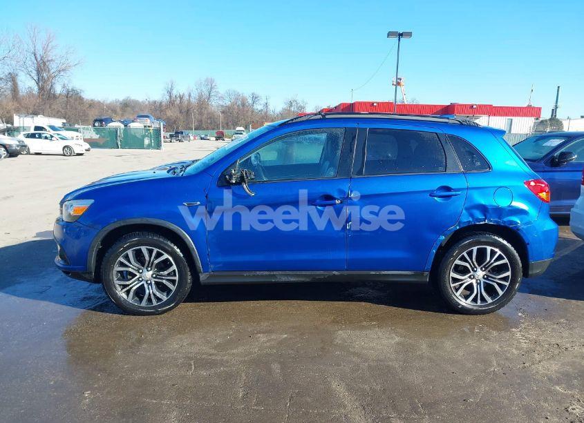 Photo 14 of 2018 Mitsubishi Outlander SPORT 2.4 SE (VIN JA4AR3AW2JZ034012)