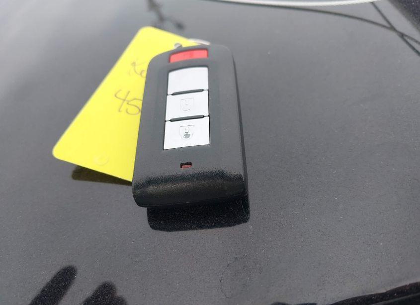 Photo 11 of 2018 Mitsubishi Outlander SPORT 2.4 SE (VIN JA4AR3AW3JU017801)