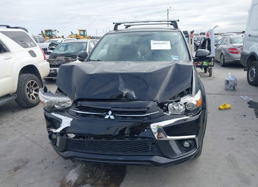 Photo 12 of 2018 Mitsubishi Outlander SPORT 2.4 SE (VIN JA4AR3AW3JU017801)