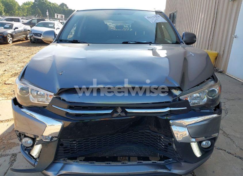 Photo 6 of 2018 Mitsubishi Outlander SPORT 2.4 SE (VIN JA4AR3AW4JU006449)