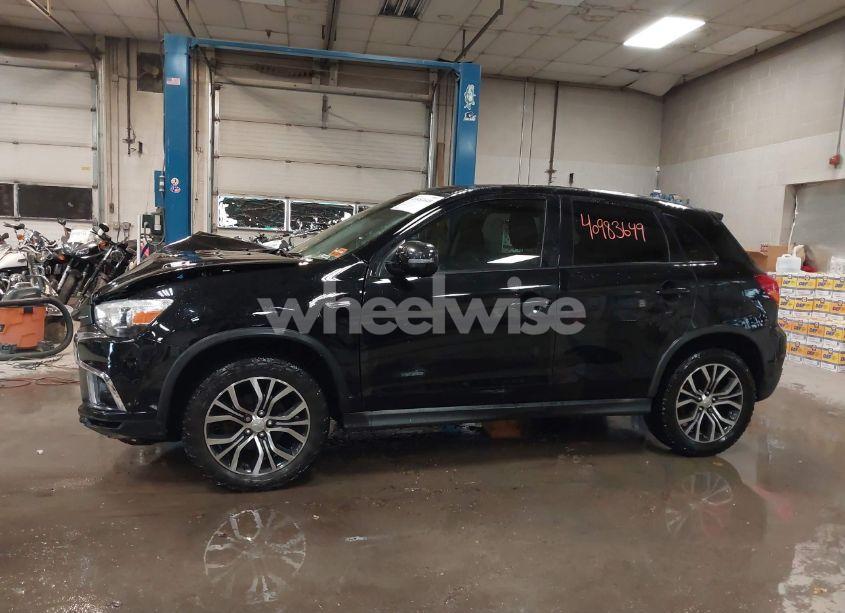 Photo 15 of 2018 Mitsubishi Outlander SPORT 2.4 SE (VIN JA4AR3AW5JU025320)