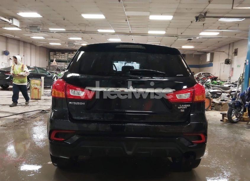 Photo 17 of 2018 Mitsubishi Outlander SPORT 2.4 SE (VIN JA4AR3AW5JU025320)