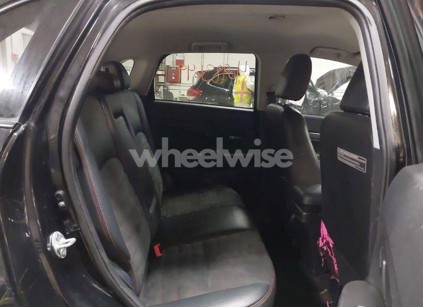 Photo 8 of 2018 Mitsubishi Outlander SPORT 2.4 SE (VIN JA4AR3AW5JU025320)