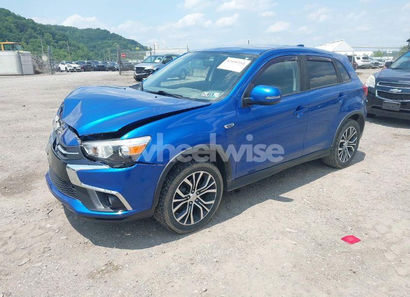 Photo 2 of 2018 Mitsubishi Outlander SPORT 2.4 SE (VIN JA4AR3AW5JZ008911)