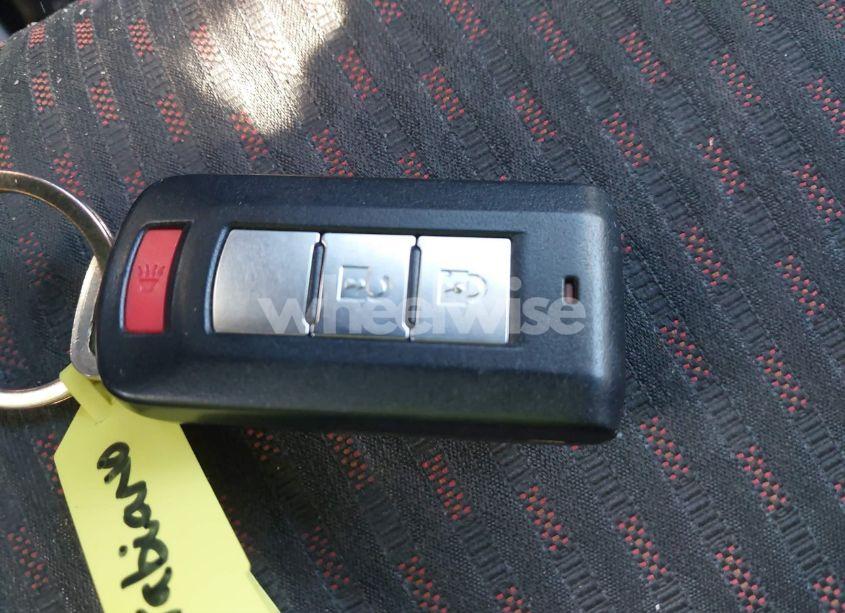 Photo 11 of 2017 Mitsubishi Outlander SPORT 2.4 SE (VIN JA4AR3AW6HZ016770)