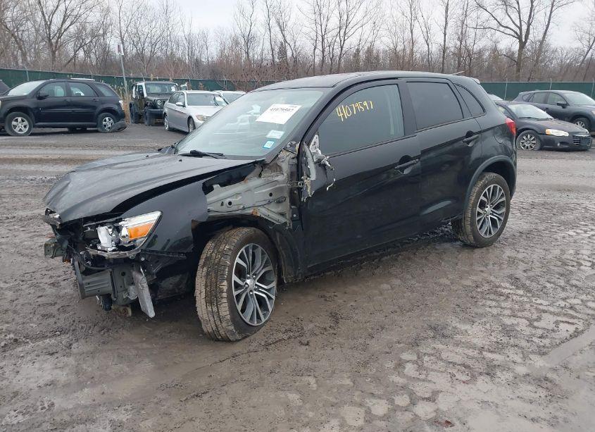 Photo 2 of 2016 Mitsubishi Outlander SPORT 2.4 ES (VIN JA4AR3AWXGZ030864)