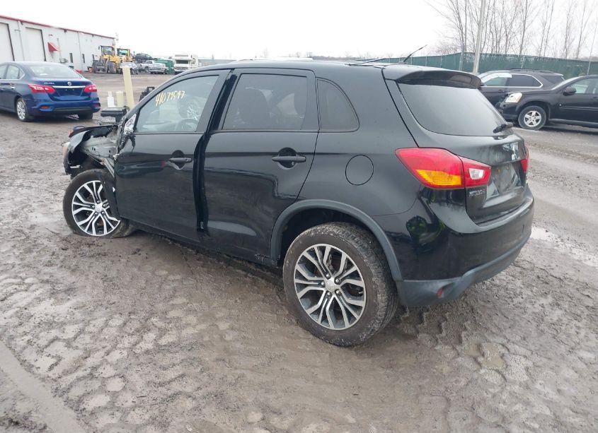 Photo 3 of 2016 Mitsubishi Outlander SPORT 2.4 ES (VIN JA4AR3AWXGZ030864)