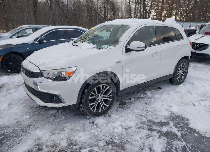 Photo 2 of 2017 Mitsubishi Outlander SPORT 2.4 SE (VIN JA4AR3AWXHZ022278)