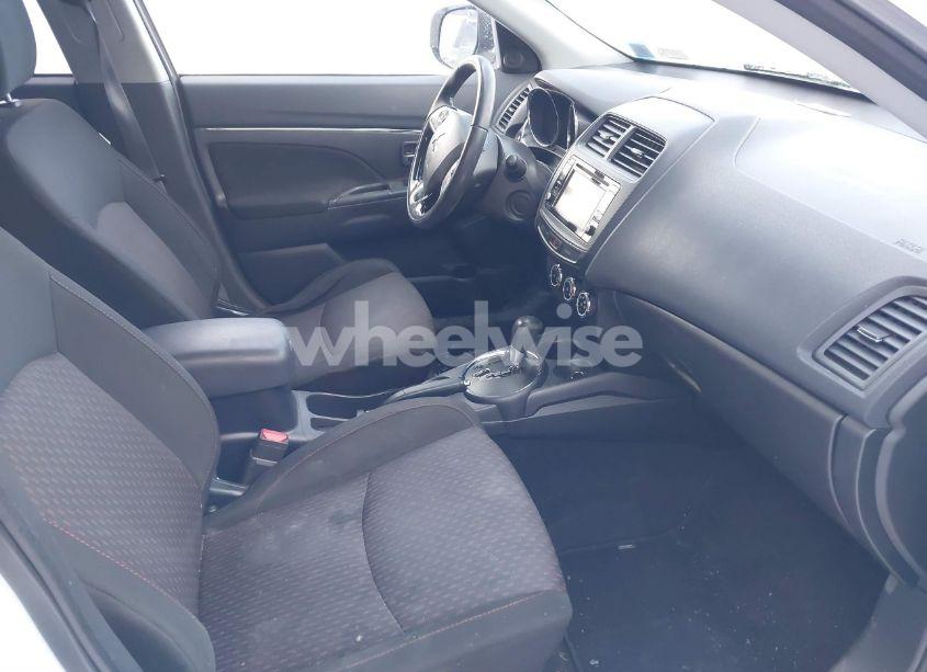 Photo 5 of 2017 Mitsubishi Outlander SPORT 2.4 SE (VIN JA4AR3AWXHZ022278)