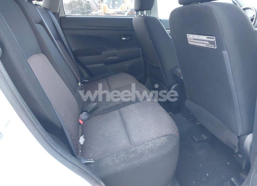 Photo 8 of 2017 Mitsubishi Outlander SPORT 2.4 SE (VIN JA4AR3AWXHZ022278)