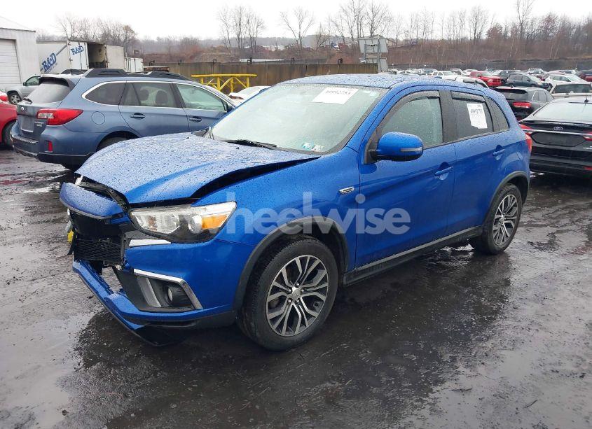 Photo 2 of 2018 Mitsubishi Outlander SPORT 2.4 SE (VIN JA4AR3AWXJU012076)