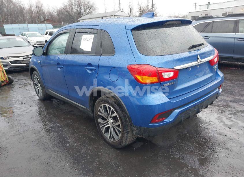 Photo 3 of 2018 Mitsubishi Outlander SPORT 2.4 SE (VIN JA4AR3AWXJU012076)