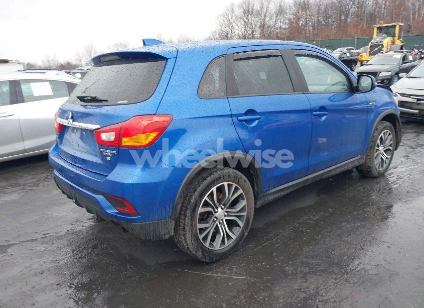 Photo 4 of 2018 Mitsubishi Outlander SPORT 2.4 SE (VIN JA4AR3AWXJU012076)