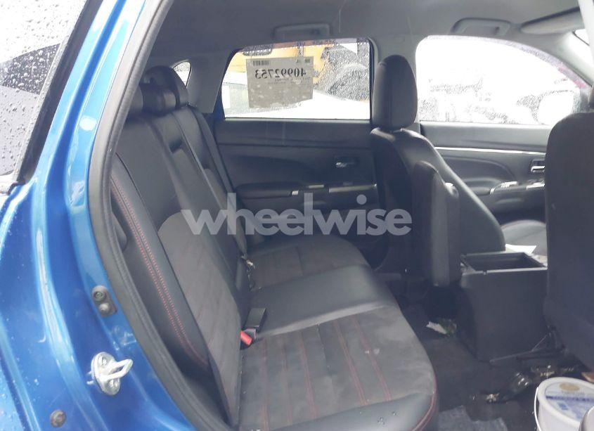Photo 8 of 2018 Mitsubishi Outlander SPORT 2.4 SE (VIN JA4AR3AWXJU012076)