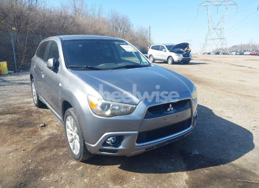 Photo 6 of 2011 Mitsubishi Outlander SPORT SE (VIN JA4AR4AU0BZ006540)