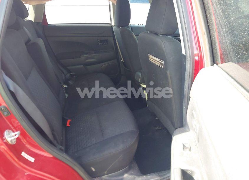 Photo 8 of 2011 Mitsubishi Outlander SPORT SE (VIN JA4AR4AU0BZ022429)