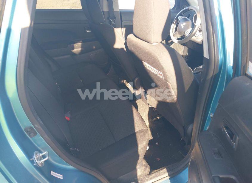 Photo 8 of 2011 Mitsubishi Outlander SPORT SE (VIN JA4AR4AU1BZ024111)