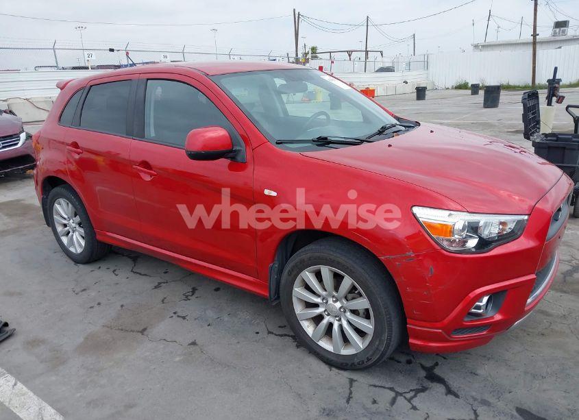 2011 Mitsubishi Outlander SPORT SE (VIN JA4AR4AU1BZ024576) main photo