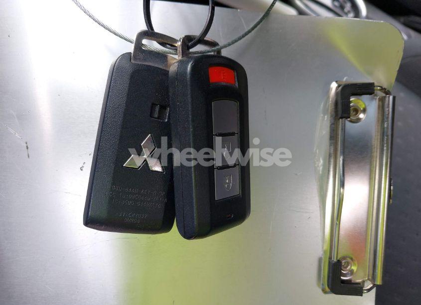 Photo 11 of 2011 Mitsubishi Outlander SPORT SE (VIN JA4AR4AU1BZ024576)