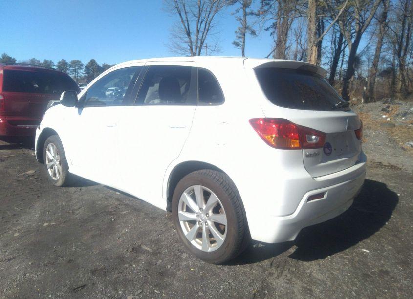 Photo 3 of 2012 Mitsubishi Outlander SPORT SE (VIN JA4AR4AU1CZ006628)