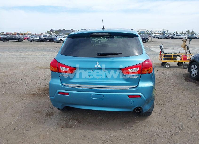 Photo 17 of 2011 Mitsubishi Outlander SPORT SE (VIN JA4AR4AU2BZ004997)