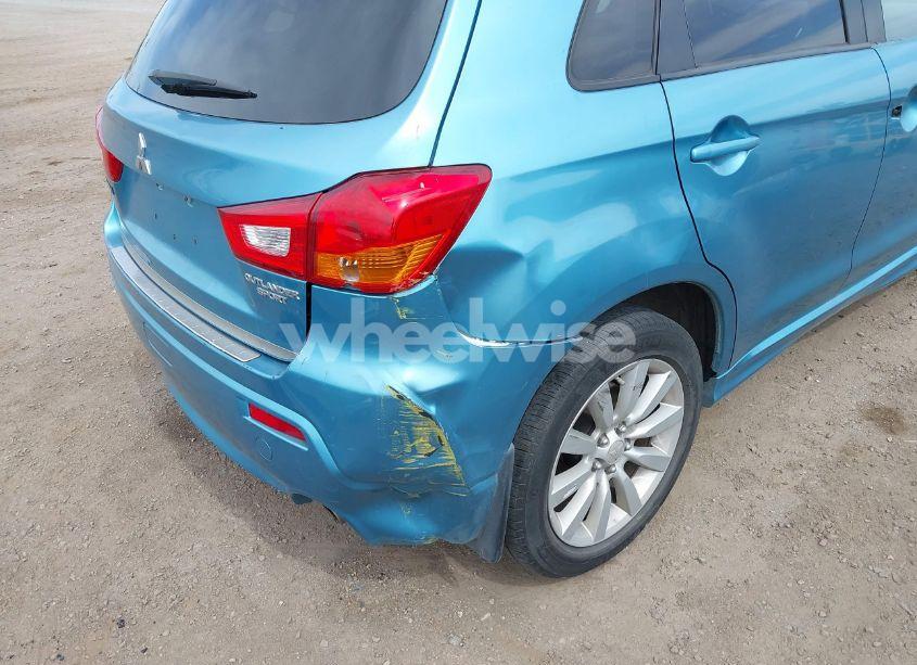 Photo 18 of 2011 Mitsubishi Outlander SPORT SE (VIN JA4AR4AU2BZ004997)