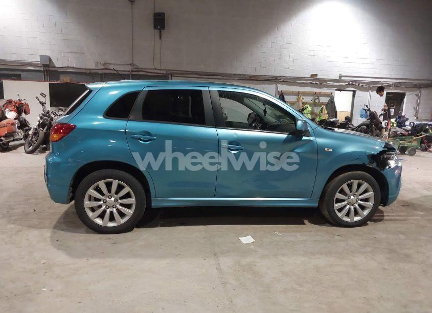 Photo 13 of 2011 Mitsubishi Outlander SPORT SE (VIN JA4AR4AU2BZ023789)