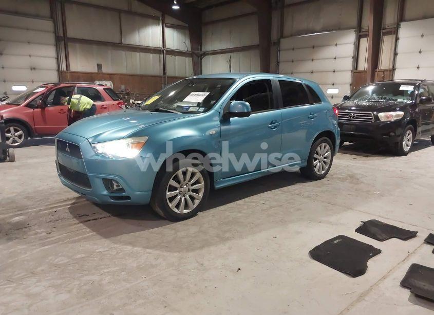 Photo 2 of 2011 Mitsubishi Outlander SPORT SE (VIN JA4AR4AU2BZ023789)