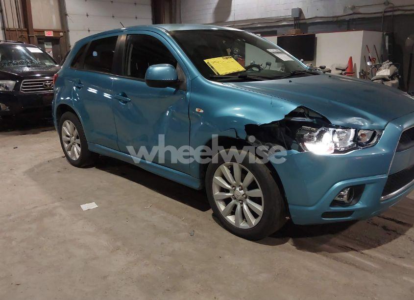 Photo 6 of 2011 Mitsubishi Outlander SPORT SE (VIN JA4AR4AU2BZ023789)