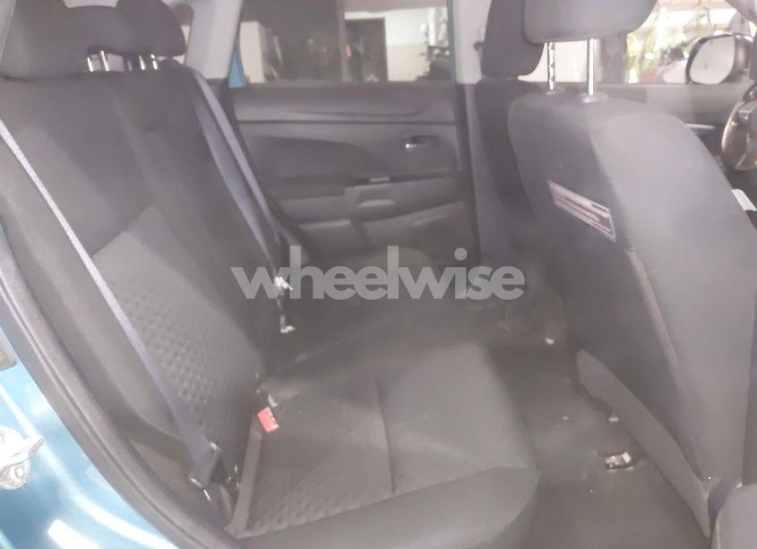 Photo 8 of 2011 Mitsubishi Outlander SPORT SE (VIN JA4AR4AU2BZ023789)