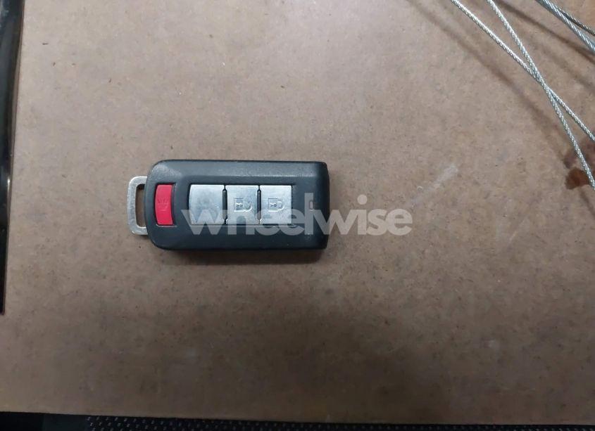 Photo 11 of 2011 Mitsubishi Outlander SPORT SE (VIN JA4AR4AU3BZ002224)