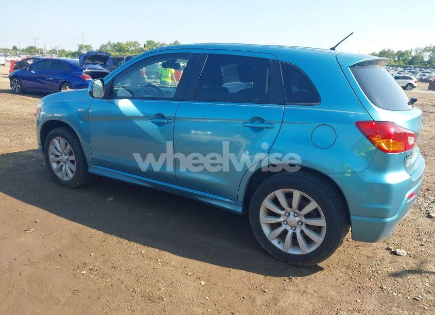 Photo 3 of 2011 Mitsubishi Outlander SPORT SE (VIN JA4AR4AU3BZ014082)