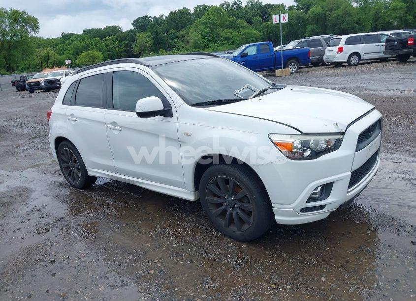 2011 Mitsubishi Outlander SPORT SE (VIN JA4AR4AU4BZ000515) main photo