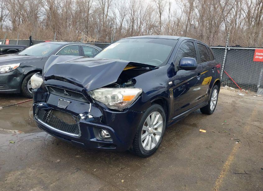 Photo 2 of 2011 Mitsubishi Outlander SPORT SE (VIN JA4AR4AU4BZ007951)