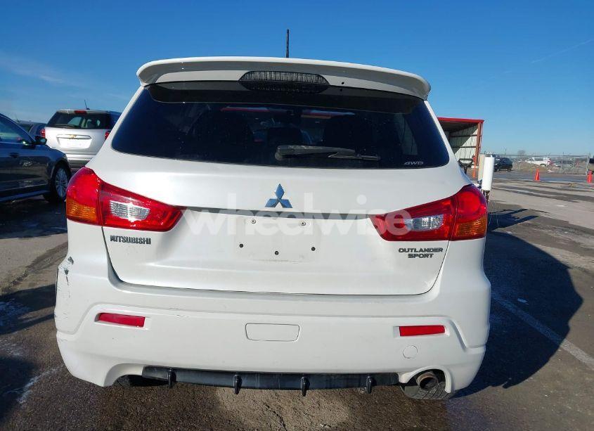 Photo 16 of 2011 Mitsubishi Outlander SPORT SE (VIN JA4AR4AU4BZ024801)