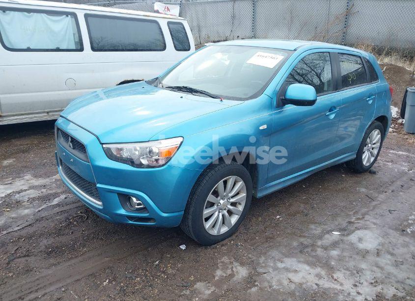 Photo 2 of 2011 Mitsubishi Outlander SPORT SE (VIN JA4AR4AU5BZ018814)