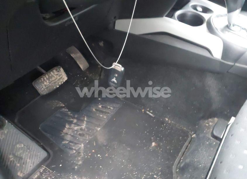 Photo 11 of 2011 Mitsubishi Outlander SPORT SE (VIN JA4AR4AU7BZ000458)