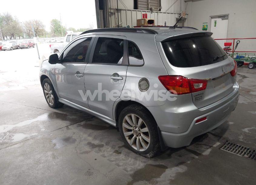 Photo 3 of 2011 Mitsubishi Outlander SPORT SE (VIN JA4AR4AU8BZ001294)